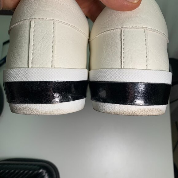 Low top Athleisure sneakers, off-white, black, and tan, size 9 by Maker's Shoes - Picture 10 of 13